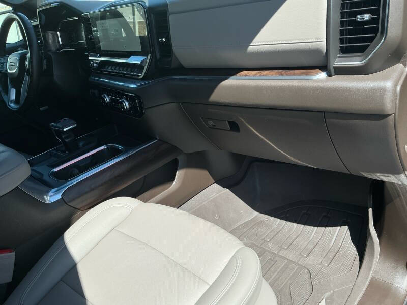 2024 GMC Sierra 1500