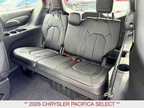 2026 Chrysler Pacifica Select