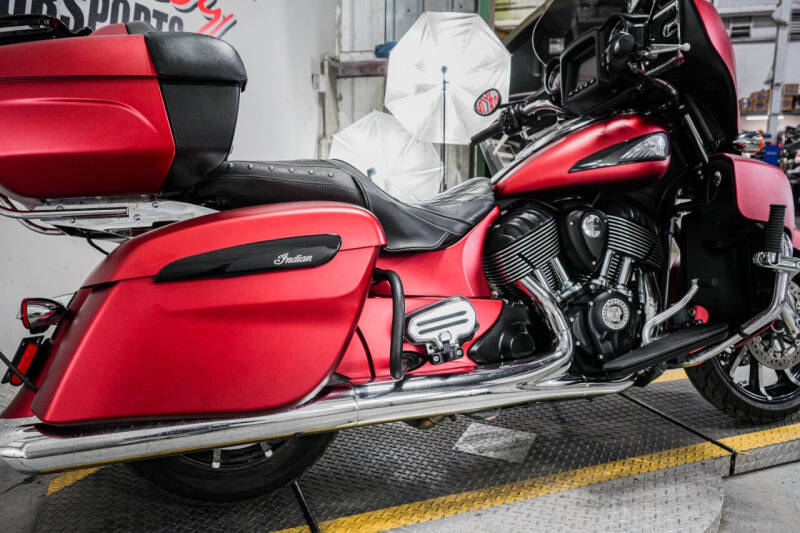 2020 Indian Roadmaster Dark Horse