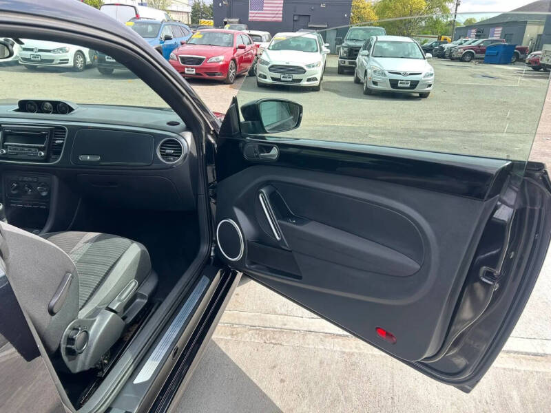 2012 Volkswagen Beetle
