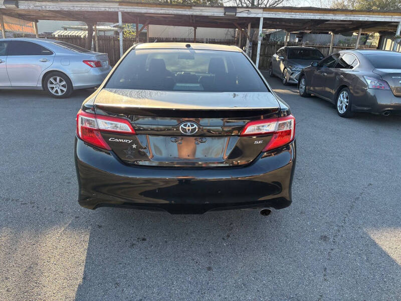 2012 Toyota Camry SE