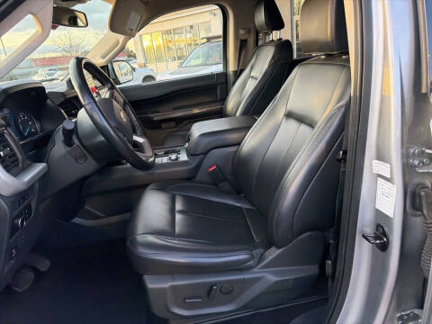 2023 Ford Expedition MAX XLT