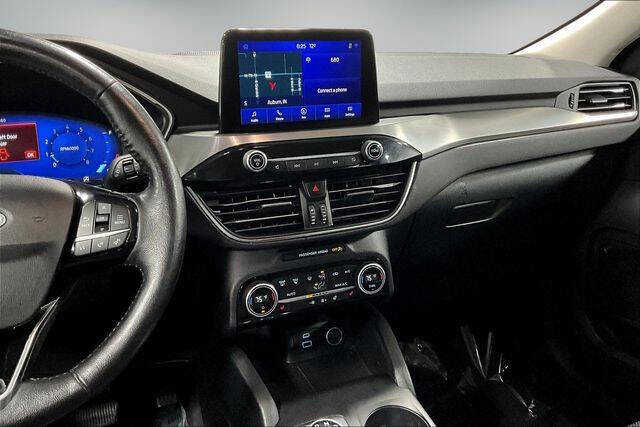 2021 Ford Escape Titanium