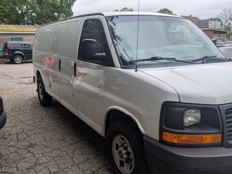 2016 GMC Savana 2500