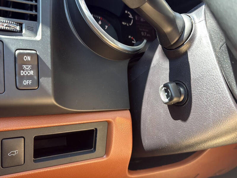 2019 Toyota Sequoia Platinum