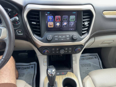 2018 GMC Acadia Denali