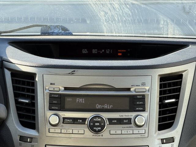 2011 Subaru Legacy 2.5i Premium