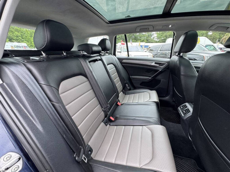 2017 Volkswagen Golf Alltrack