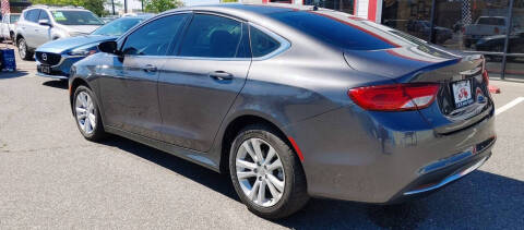2015 Chrysler 200 Limited