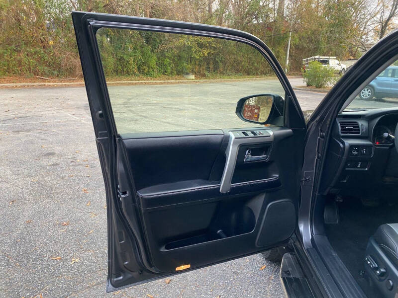 2017 Toyota 4Runner SR5