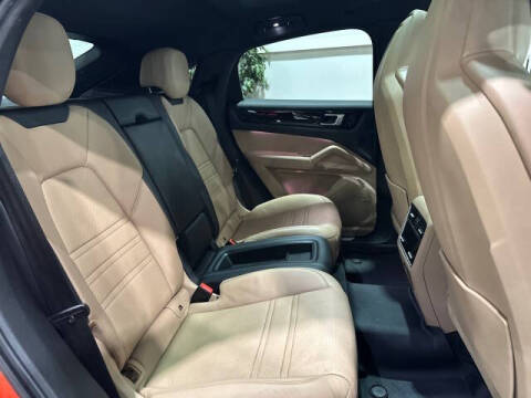 2021 Porsche Cayenne Coupe