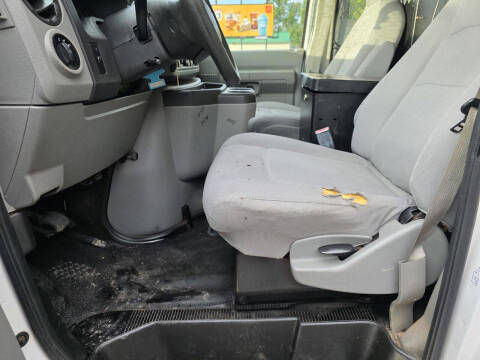 2014 Ford E-Series E-150