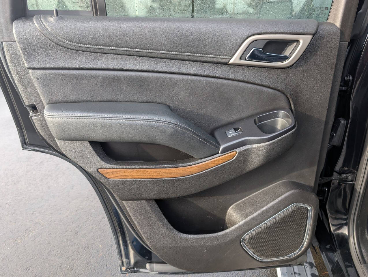 used 2020 GMC Yukon car, priced at $39,599