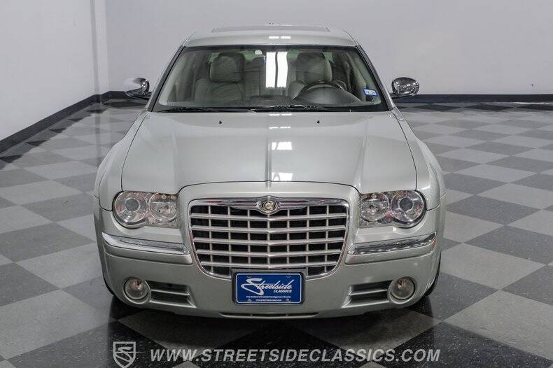 2005 Chrysler 300 C