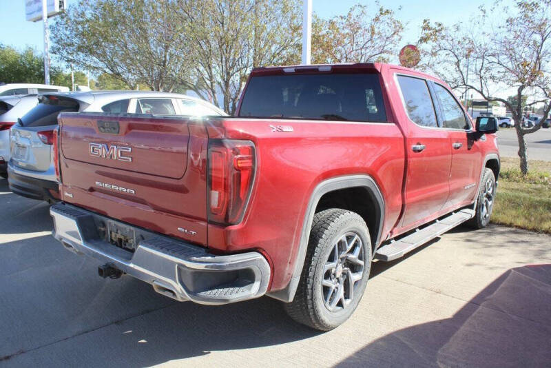 Used 2023 GMC Sierra 1500 SLT with VIN 3GTUUDE81PG277600 for sale in Storm Lake, IA