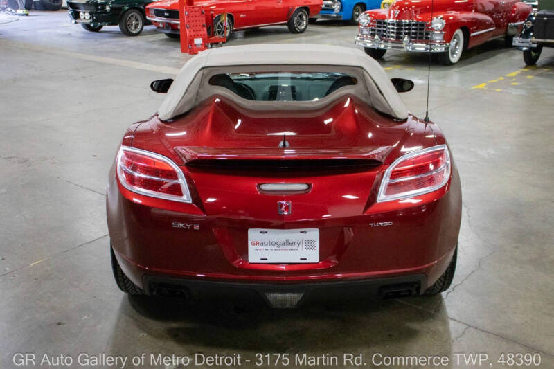 2009 Saturn SKY Red Line