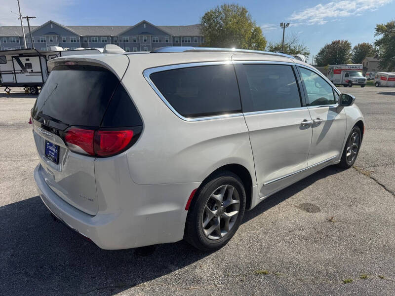 2017 Chrysler Pacifica Limited