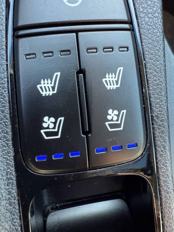 2020 Kia Niro EX Premium