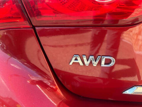 2015 Infiniti Q50