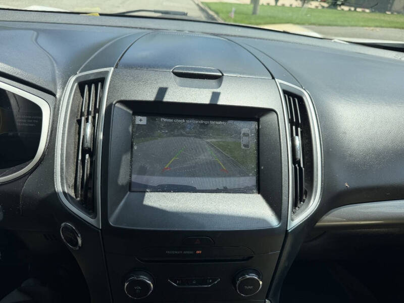 2017 Ford Edge SEL