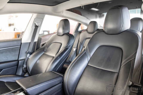 2020 Tesla Model 3 Standard Range Plus