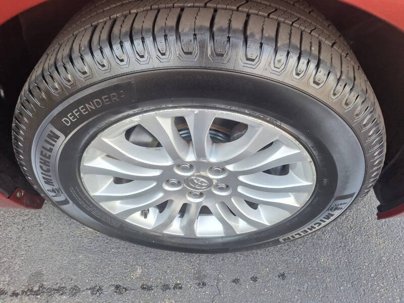 2013 Toyota Sienna XLE 8-Passenger