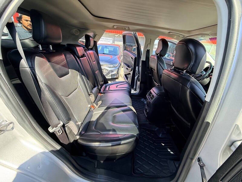 2019 Ford Edge Titanium