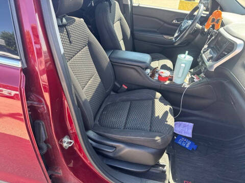 2017 GMC Acadia SLE-2