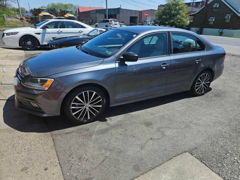 2015 Volkswagen Jetta for sale at C'S Auto Sales - 705 North 22nd Street in Lebanon PA