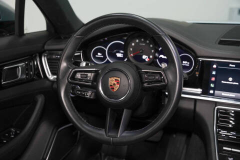 2022 Porsche Panamera Platinum Edition