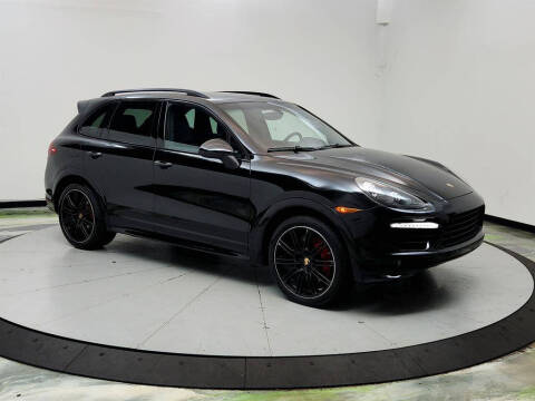 2013 Porsche Cayenne GTS