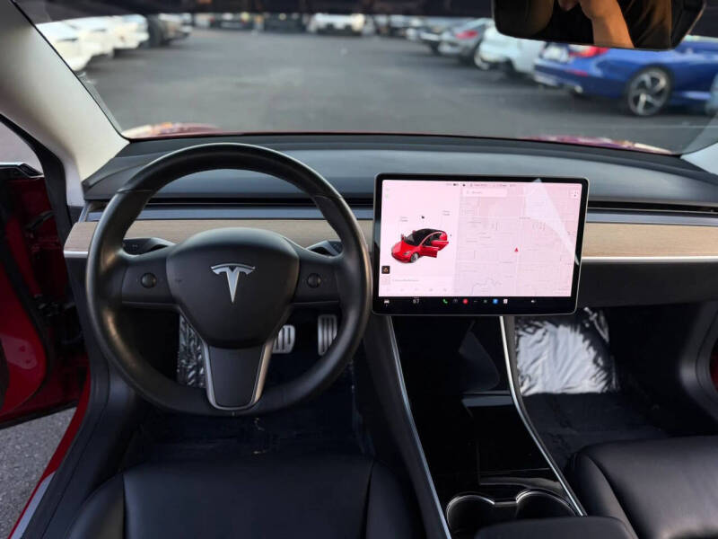 2018 Tesla Model 3 Performance