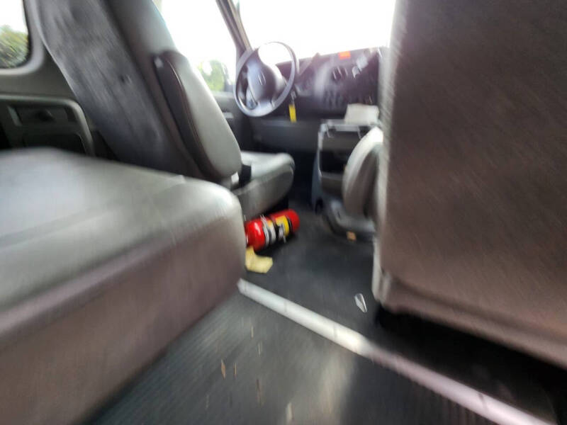 2009 Ford E-Series E-350 SD