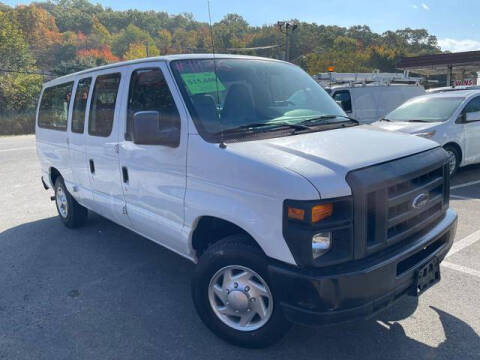 2013 Ford E-Series for sale at Vans Vans Vans INC in Blauvelt NY