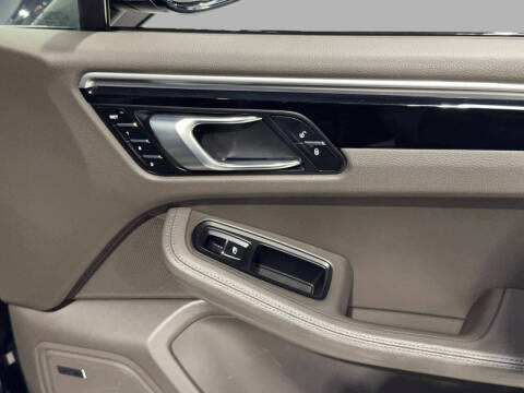 2018 Porsche Macan S