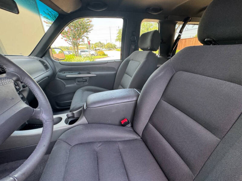 2001 Ford Explorer Sport