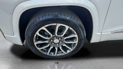 2020 GMC Acadia Denali