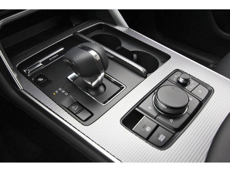 2025 Mazda CX-70 Plug-in Hybrid Premium