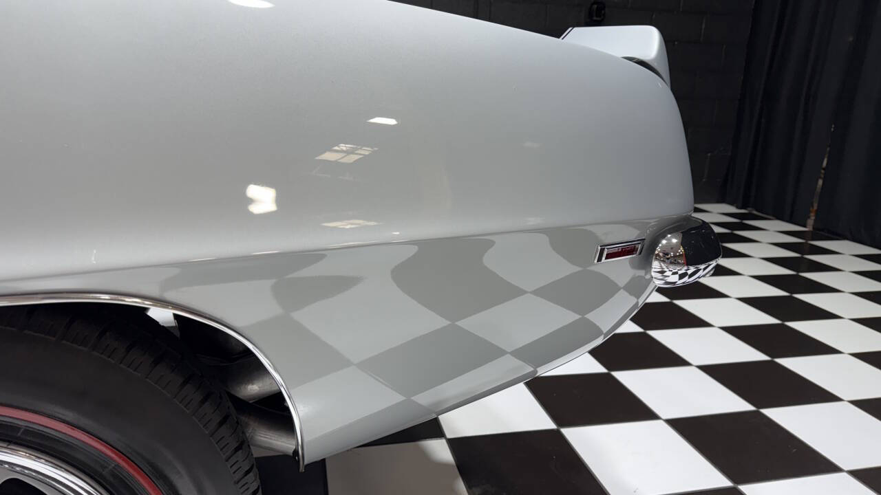 1969 Chevrolet Camaro 30