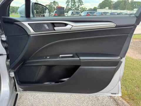 2018 Ford Fusion Hybrid SE