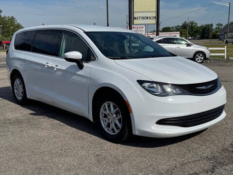 2017 Chrysler Pacifica Touring