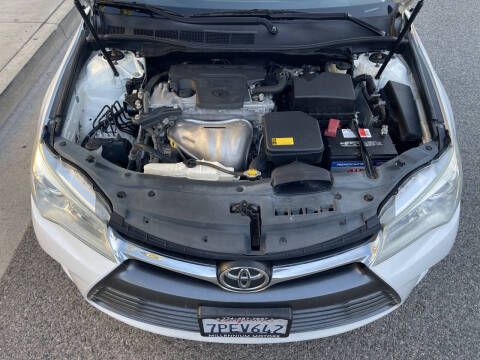 2015 Toyota Camry LE