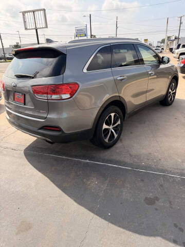 2017 Kia Sorento EX