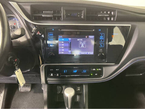 2018 Toyota Corolla SE