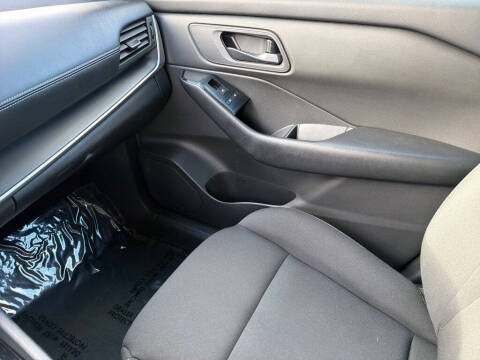 2024 Nissan Rogue S