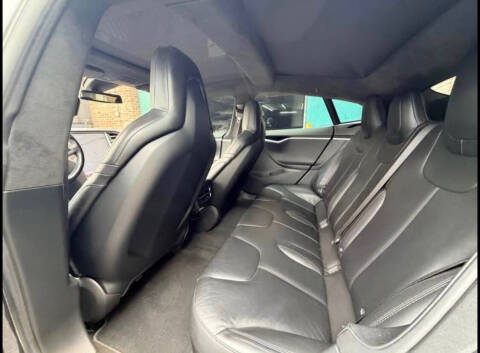 2015 Tesla Model S 85D