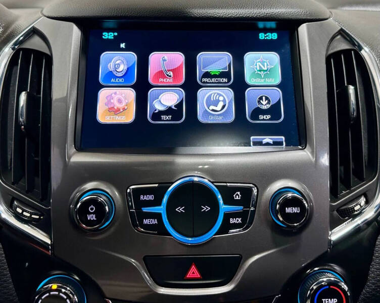 2017 Chevrolet Cruze LT Auto