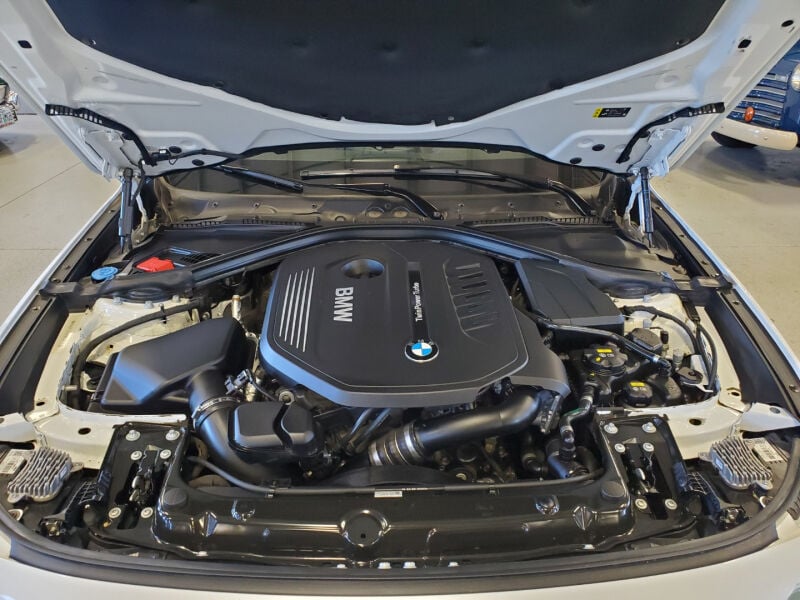 2019 BMW 3 Series 16