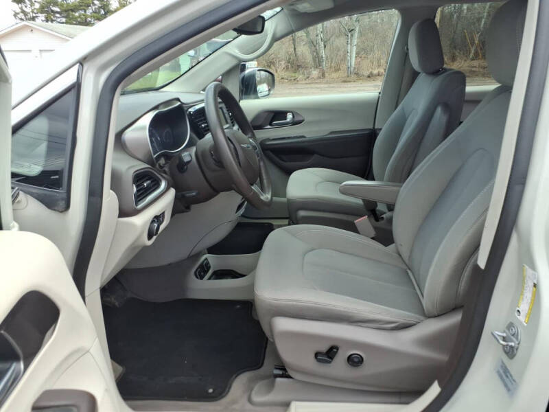 2017 Chrysler Pacifica Touring