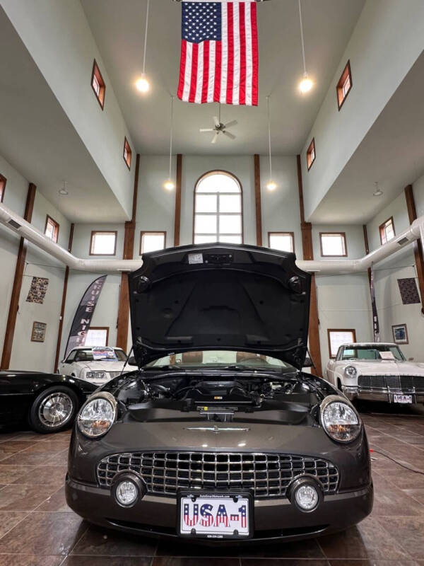 2003 Ford Thunderbird
